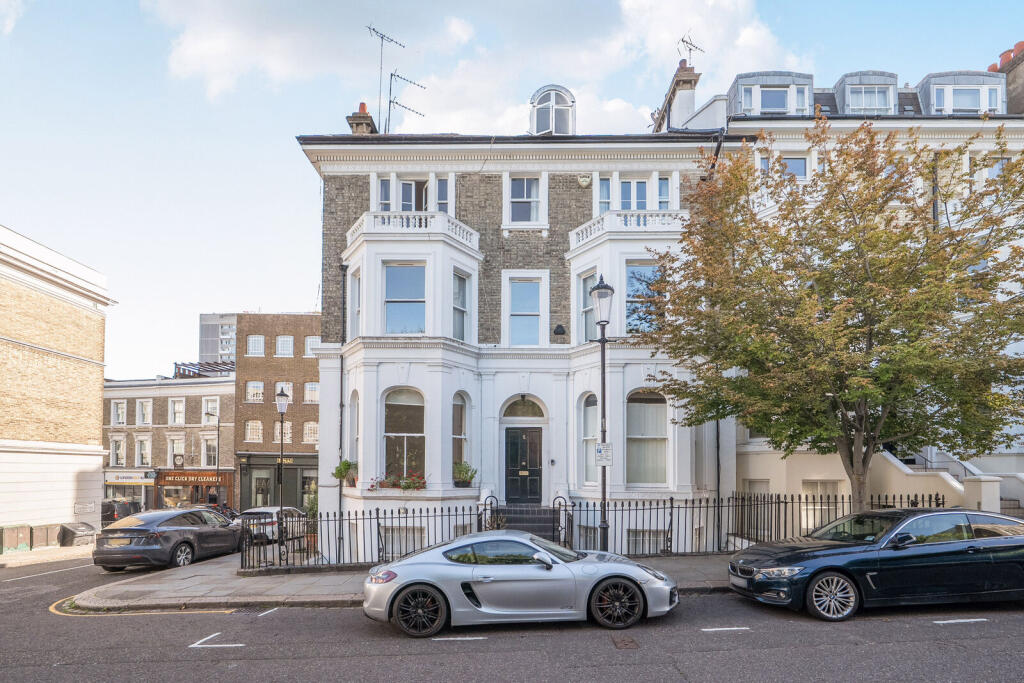 3 bed 1st Floor Flat for rent in London. From Foxtons - Notting Hill 3 bed 1st Floor Flat for rent in London. From Foxtons - Notting Hill