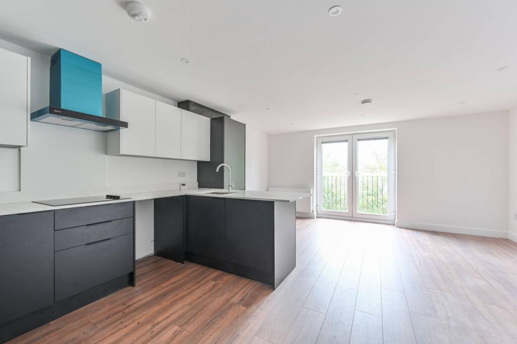 2 bed 1st Floor Flat for rent in London. From Foxtons - Peckham 2 bed 1st Floor Flat for rent in London. From Foxtons - Peckham