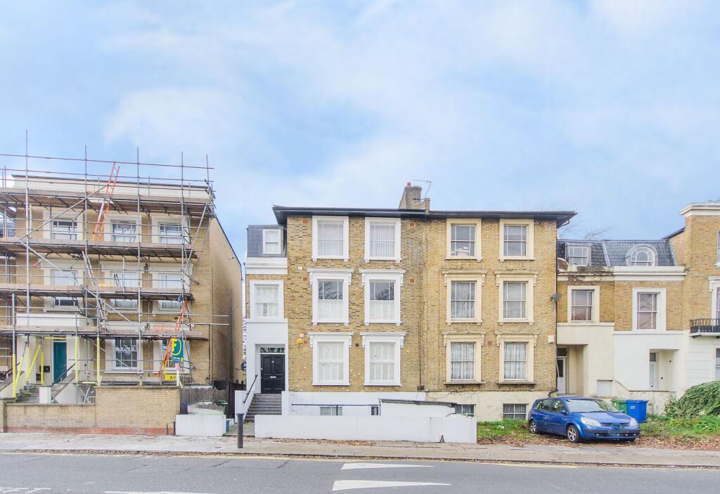 1 bed 1st Floor Flat for rent in Camberwell. From Foxtons - Peckham