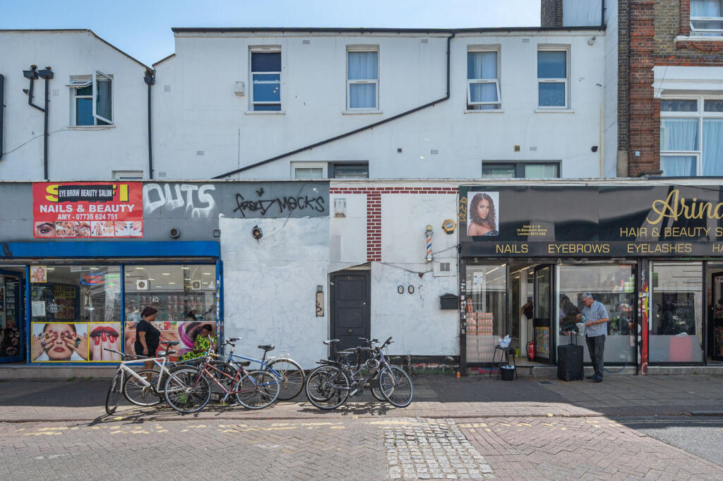 1 bed 1st Floor Flat for rent in Camberwell. From Foxtons - Peckham