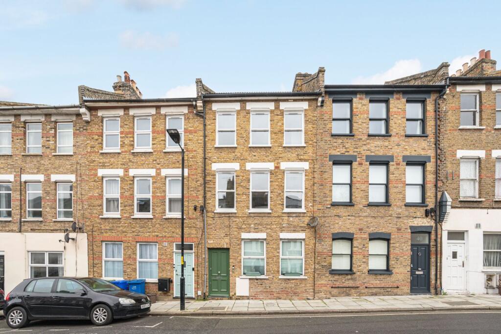 2 bed 1st Floor Flat for rent in London. From Foxtons - Peckham 2 bed 1st Floor Flat for rent in London. From Foxtons - Peckham