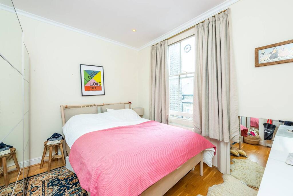 1 bed 1st Floor Flat for rent in London. From Foxtons - Pimlico