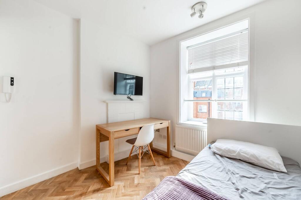 0 bed Studio for rent in London. From Foxtons - Pimlico