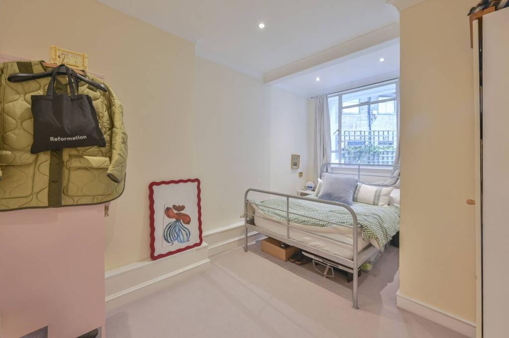 2 bed 1st Floor Flat for rent in London. From Foxtons - Pimlico
