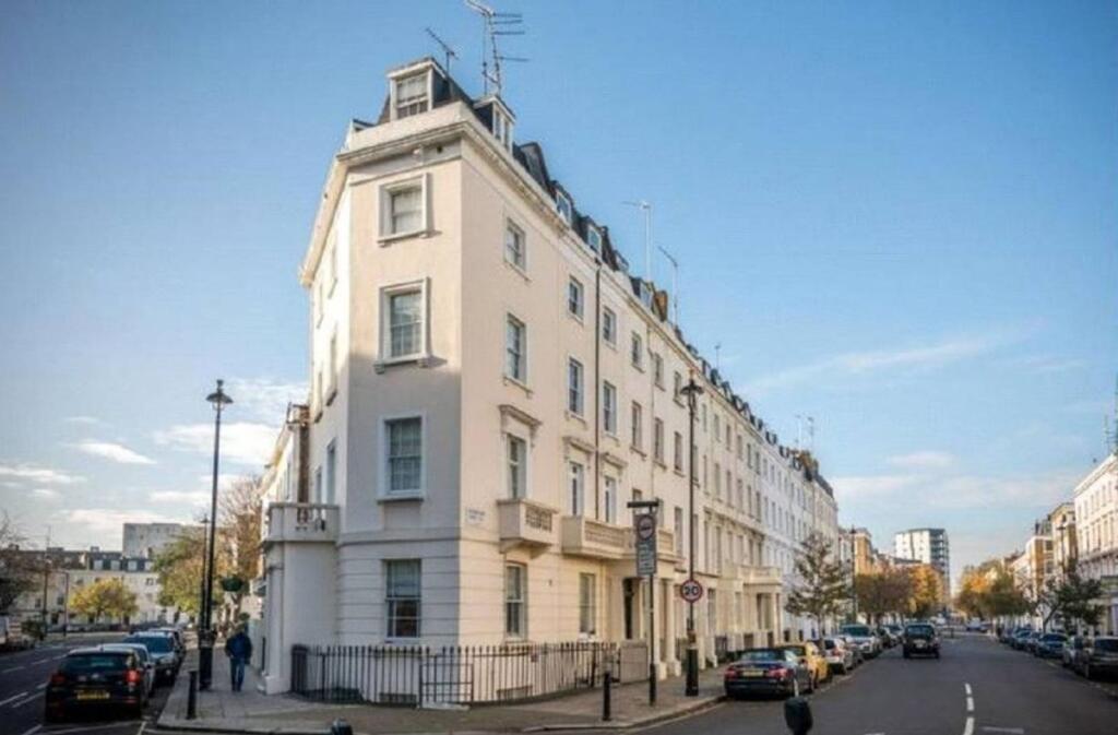 1 bed 1st Floor Flat for rent in London. From Foxtons - Pimlico