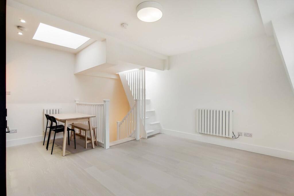 2 bed 1st Floor Flat for rent in London. From Foxtons - Pimlico