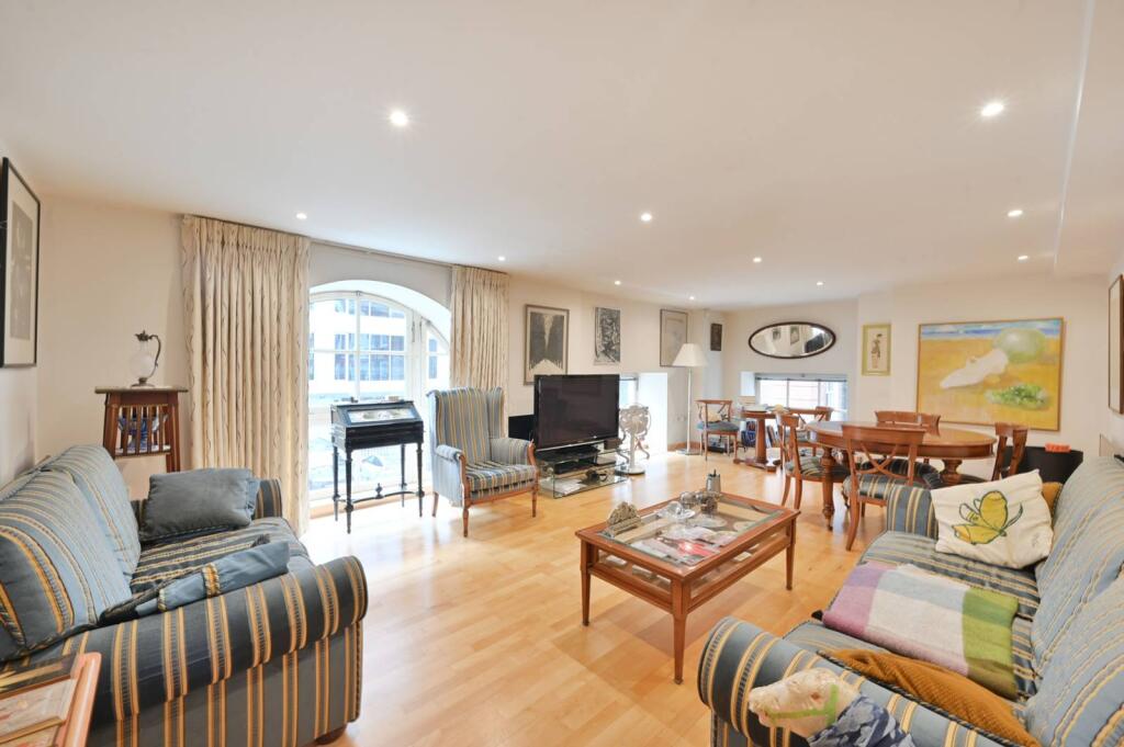 2 bed 1st Floor Flat for rent in London. From Foxtons - Pimlico