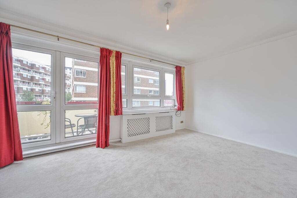 3 bed 1st Floor Flat for rent in London. From Foxtons - Pimlico
