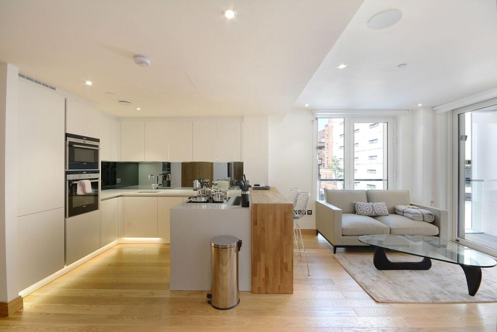 1 bed 1st Floor Flat for rent in Westminster. From Foxtons - Pimlico