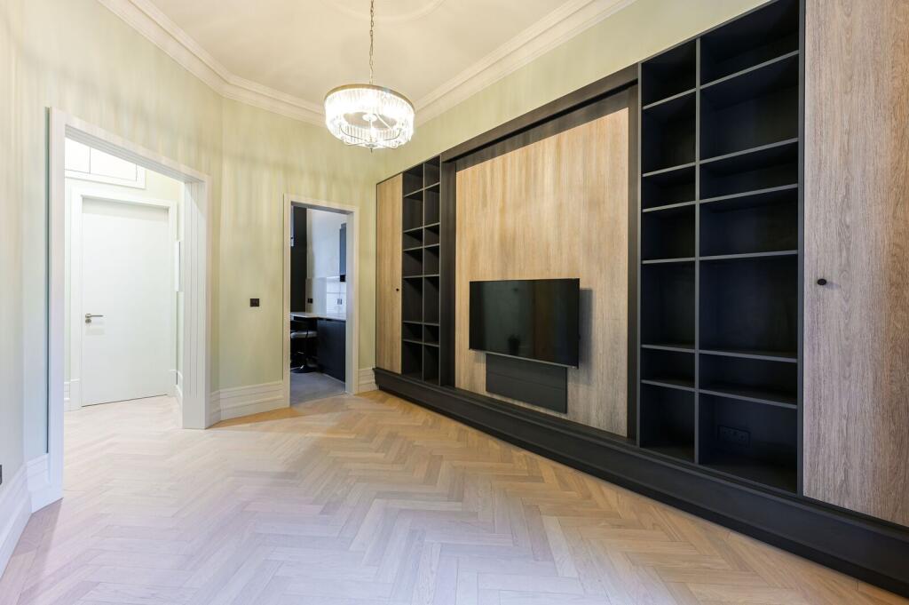 1 bed 1st Floor Flat for rent in London. From Foxtons - Pimlico