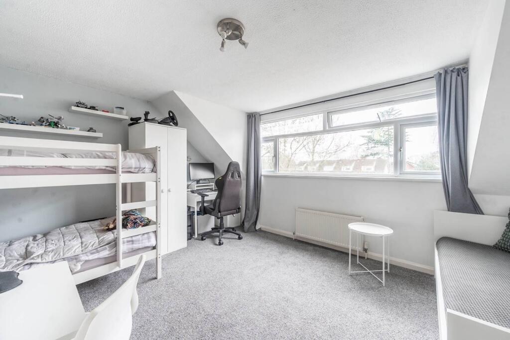 2 bed Annexe for rent in Pinner. From Foxtons - Pinner