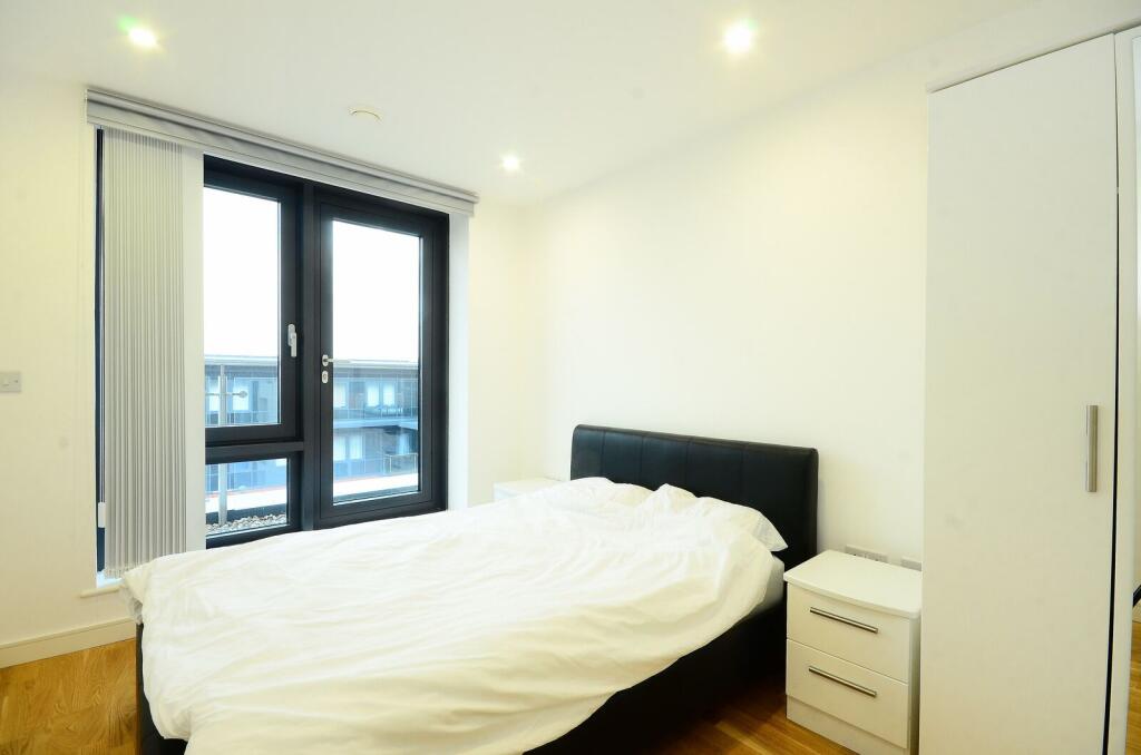 1 bed 1st Floor Flat for rent in London. From Foxtons - Putney 1 bed 1st Floor Flat for rent in London. From Foxtons - Putney