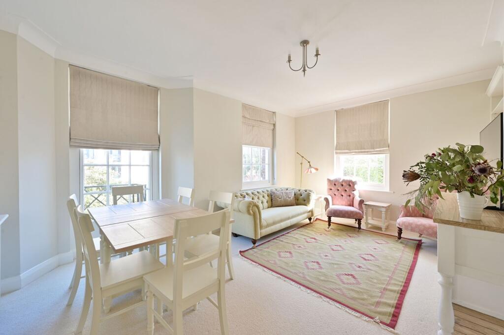 3 bed 1st Floor Flat for rent in London. From Foxtons - Putney 3 bed 1st Floor Flat for rent in London. From Foxtons - Putney