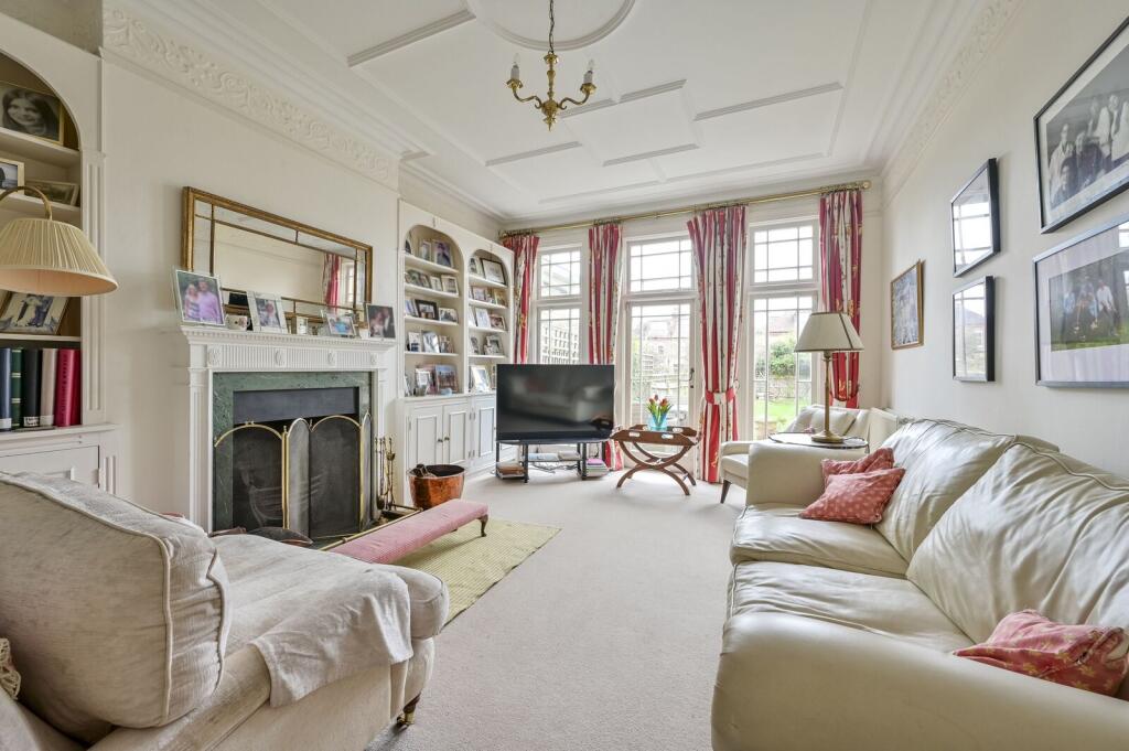5 bed Semi Detached for rent in London. From Foxtons - Putney 5 bed Semi Detached for rent in London. From Foxtons - Putney