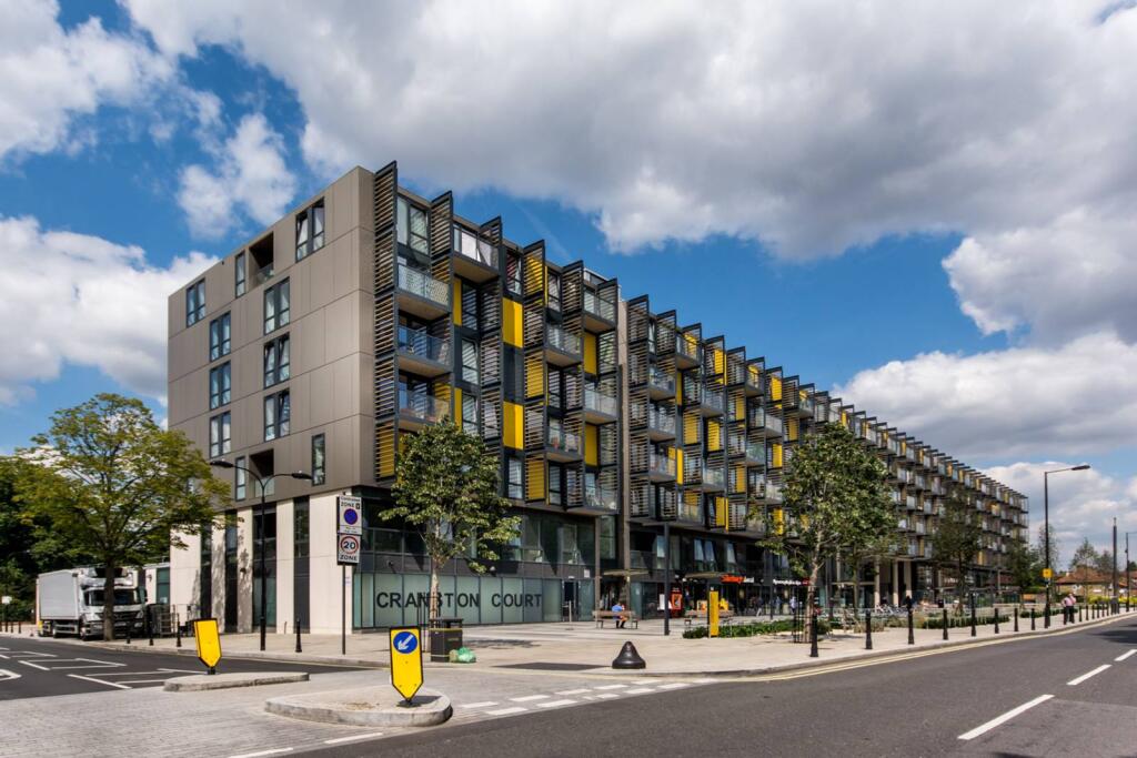 1 bed 1st Floor Flat for rent in London. From Foxtons - Shepherds Bush