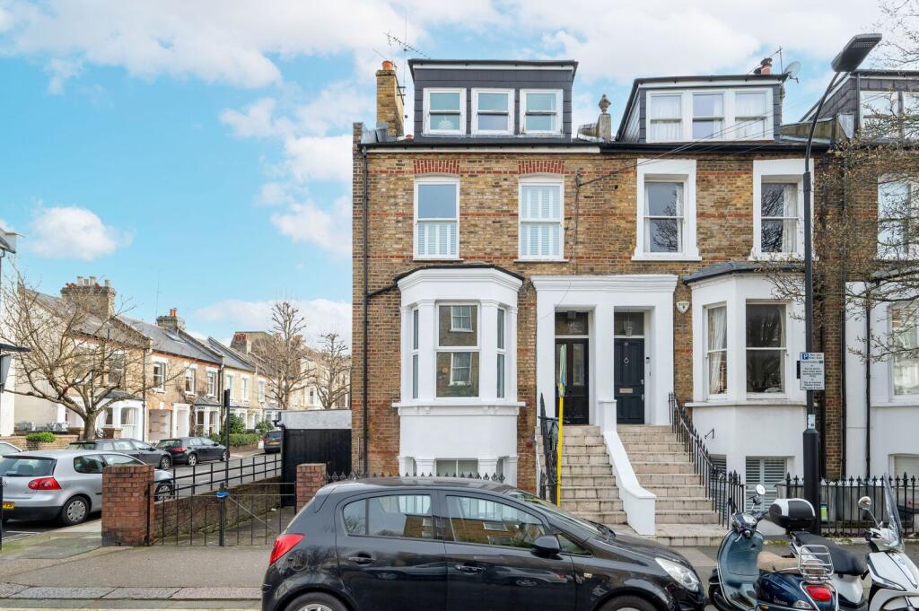 1 bed 1st Floor Flat for rent in Hammersmith. From Foxtons - Shepherds Bush 1 bed 1st Floor Flat for rent in Hammersmith. From Foxtons - Shepherds Bush