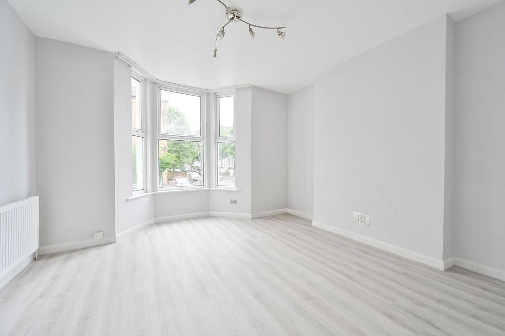 1 bed 1st Floor Flat for rent in London. From Foxtons - Shepherds Bush 1 bed 1st Floor Flat for rent in London. From Foxtons - Shepherds Bush