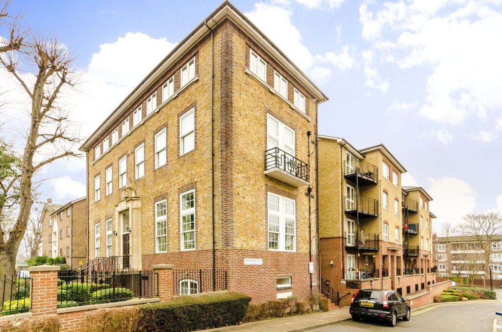 1 bed 1st Floor Flat for rent in Acton. From Foxtons - Shepherds Bush