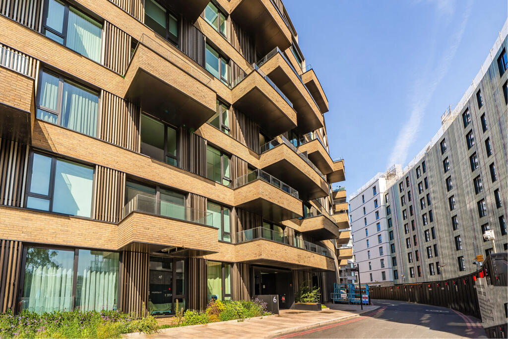 1 bed 1st Floor Flat for rent in London. From Foxtons - Shepherds Bush