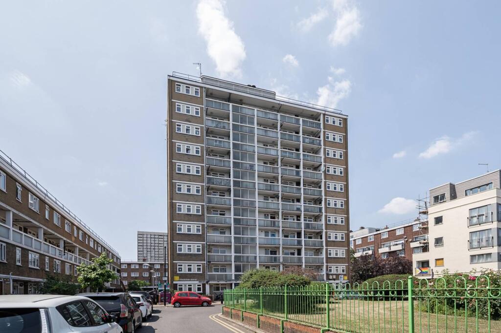 2 bed 1st Floor Flat for rent in London. From Foxtons - Shoreditch