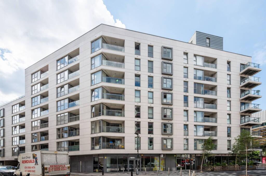 1 bed 1st Floor Flat for rent in London. From Foxtons - Shoreditch