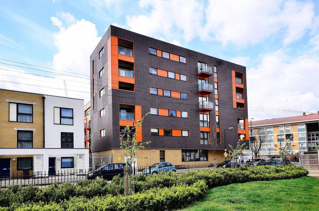 2 bed 1st Floor Flat for rent in London. From Foxtons - Shoreditch