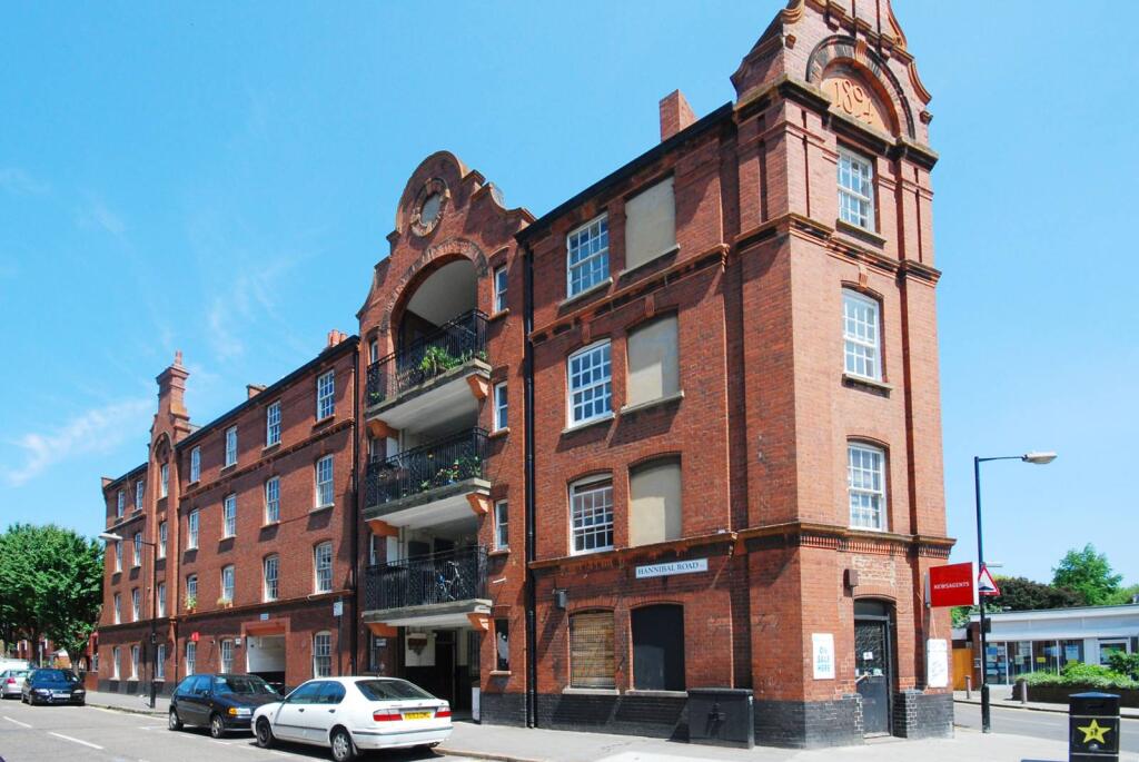 1 bed 1st Floor Flat for rent in London. From Foxtons - Shoreditch