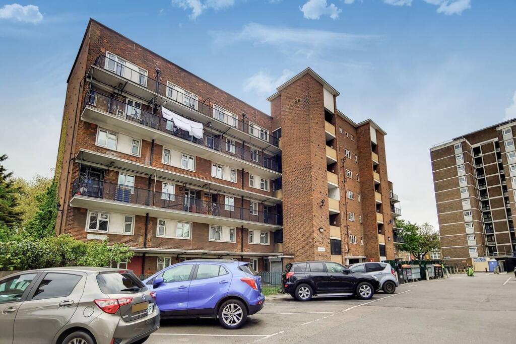 1 bed 1st Floor Flat for rent in London. From Foxtons - Shoreditch