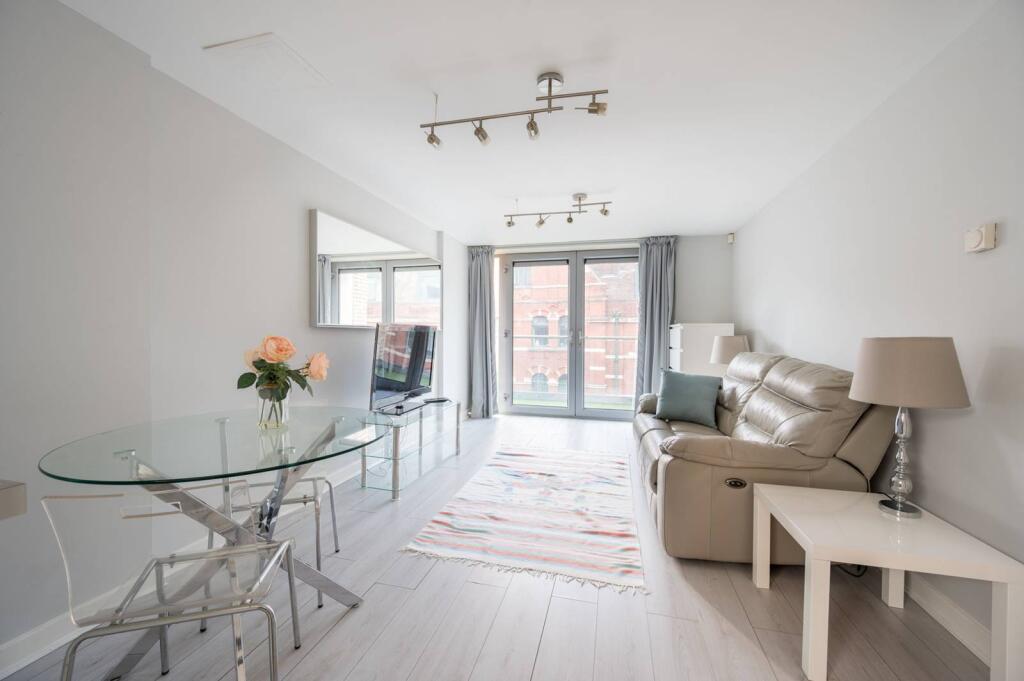 1 bed 1st Floor Flat for rent in London. From Foxtons - Shoreditch