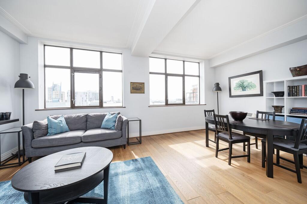 1 bed 1st Floor Flat for rent in Stepney. From Foxtons - Shoreditch