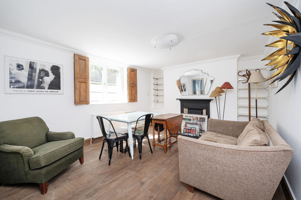 2 bed 1st Floor Flat for rent in London. From Foxtons - Shoreditch