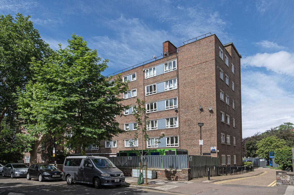 2 bed Annexe for rent in Bethnal Green. From Foxtons - Shoreditch 2 bed Annexe for rent in Bethnal Green. From Foxtons - Shoreditch