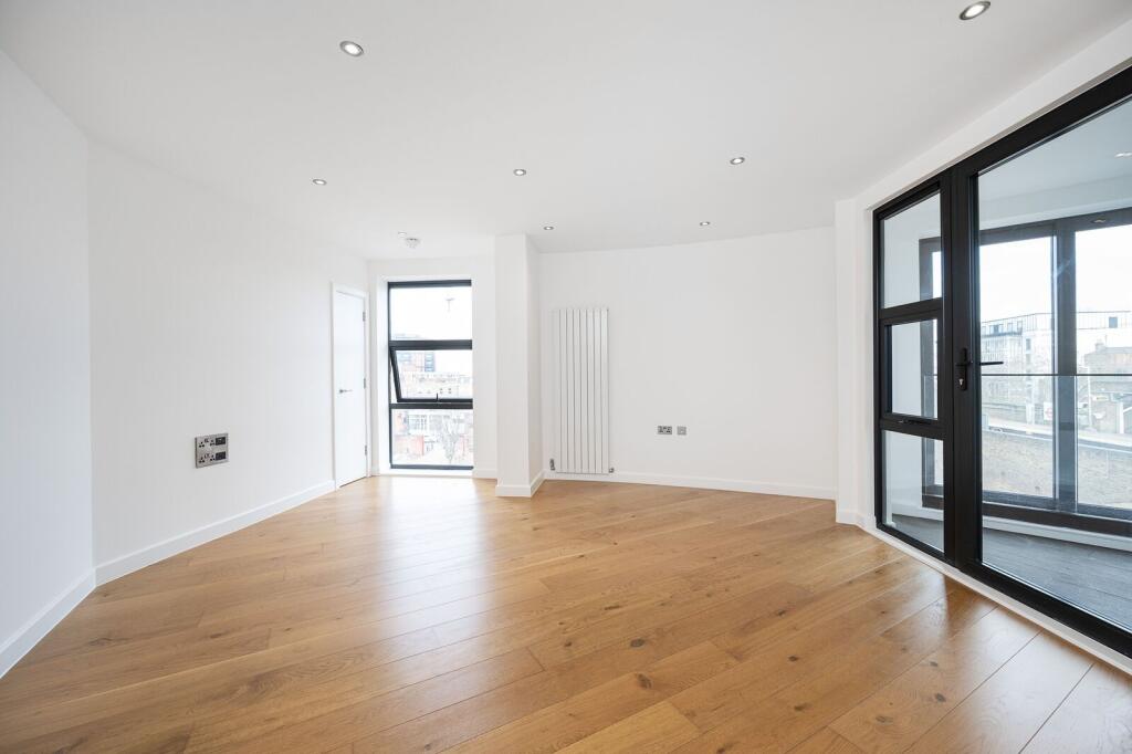 1 bed 1st Floor Flat for rent in London. From Foxtons - Shoreditch 1 bed 1st Floor Flat for rent in London. From Foxtons - Shoreditch