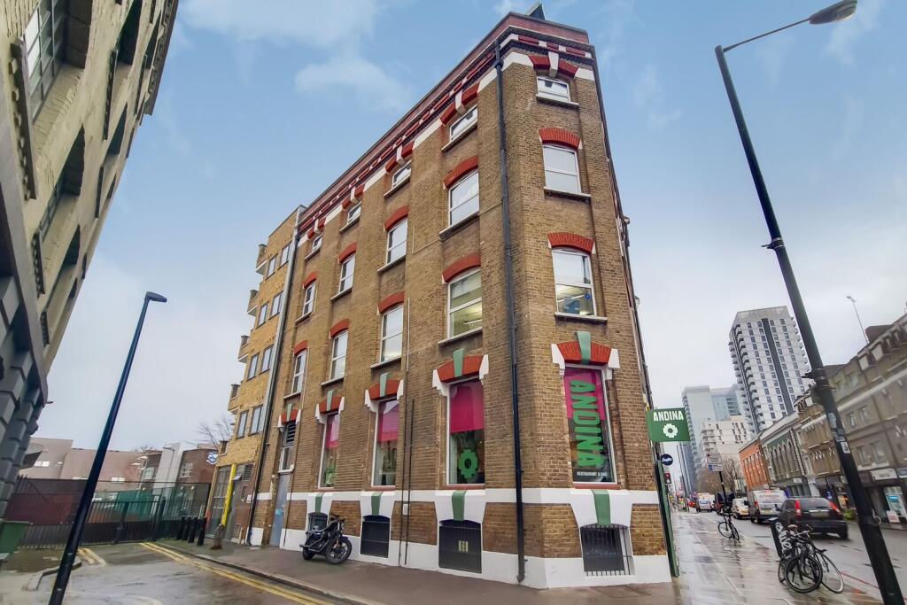 1 bed 1st Floor Flat for rent in London. From Foxtons - Shoreditch