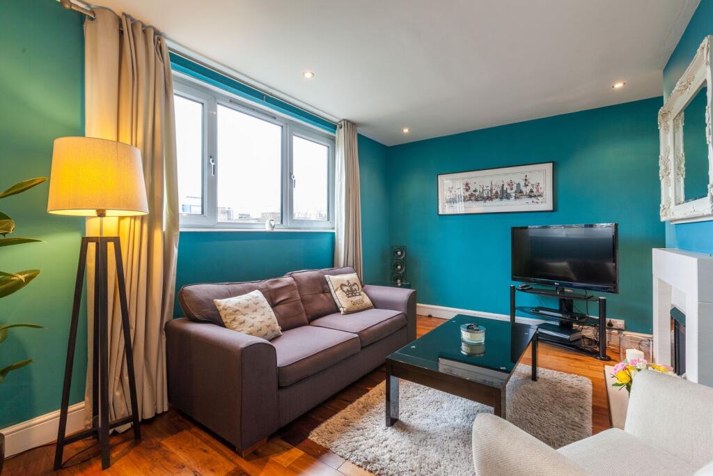 2 bed Annexe for rent in Bow. From Foxtons - Shoreditch