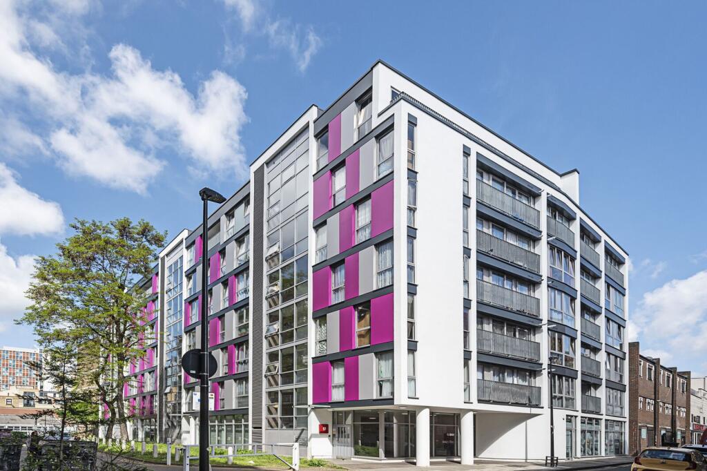2 bed 1st Floor Flat for rent in London. From Foxtons - Shoreditch