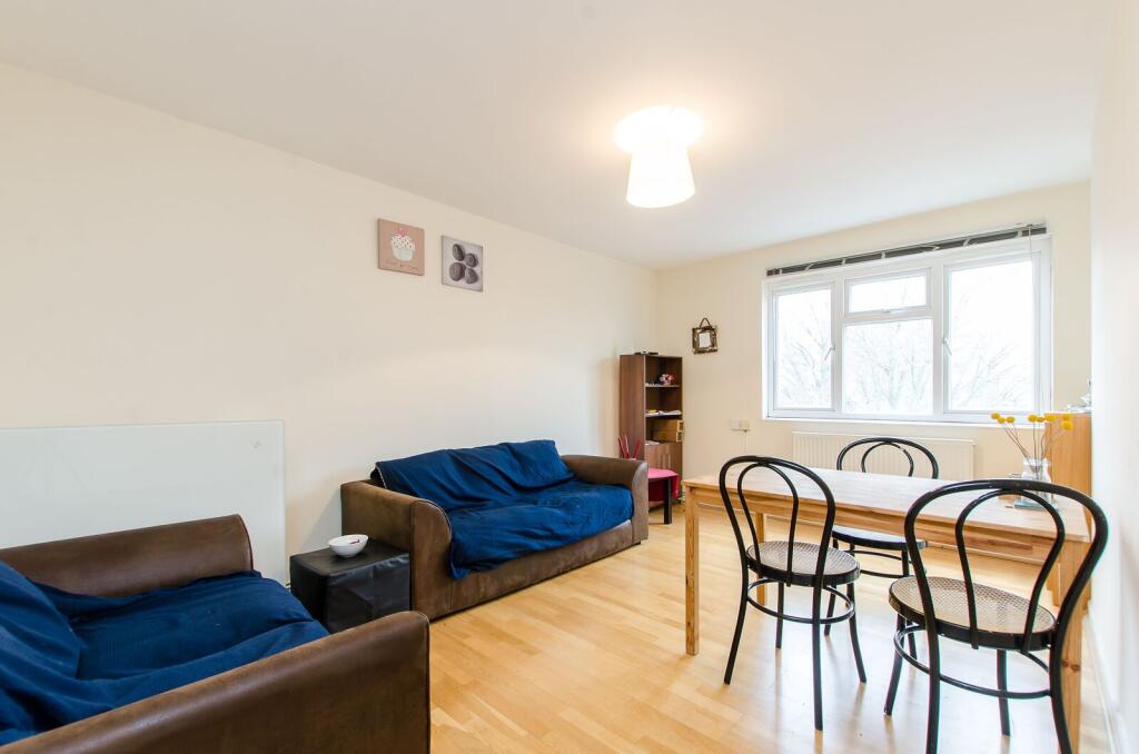 2 bed 1st Floor Flat for rent in Islington. From Foxtons - Shoreditch