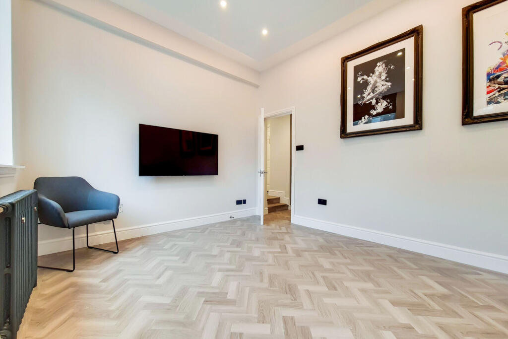 1 bed 1st Floor Flat for rent in London. From Foxtons - Shoreditch 1 bed 1st Floor Flat for rent in London. From Foxtons - Shoreditch