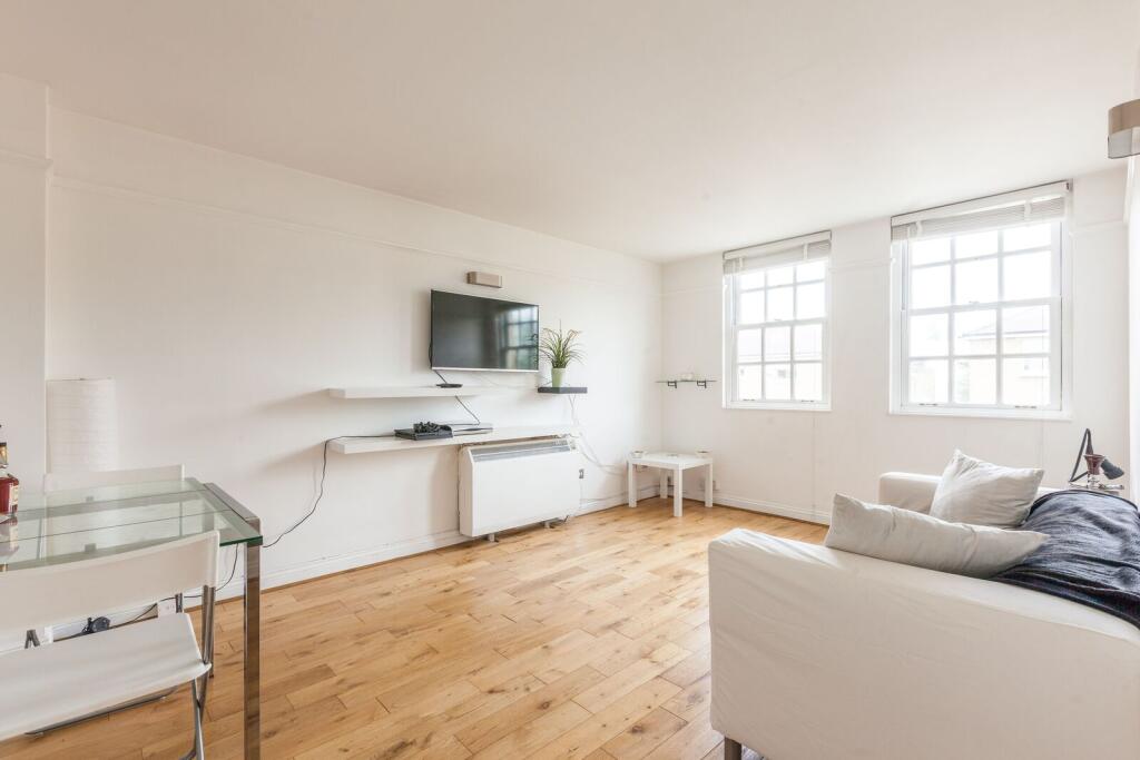 2 bed 1st Floor Flat for rent in London. From Foxtons - Shoreditch