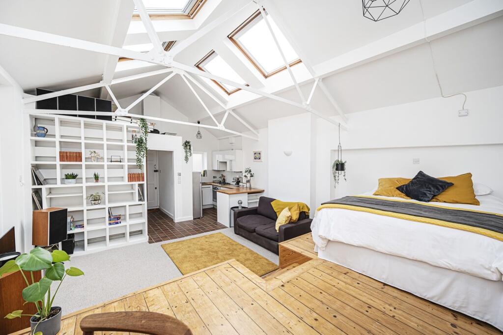0 bed Studio for rent in London. From Foxtons - Shoreditch 0 bed Studio for rent in London. From Foxtons - Shoreditch