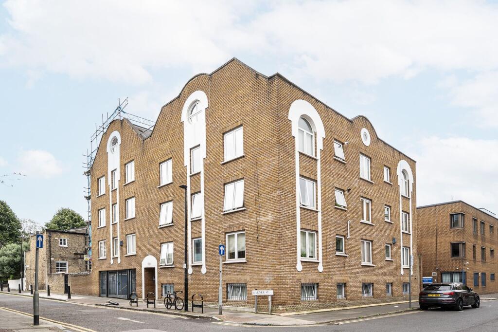 2 bed 1st Floor Flat for rent in London. From Foxtons - Shoreditch