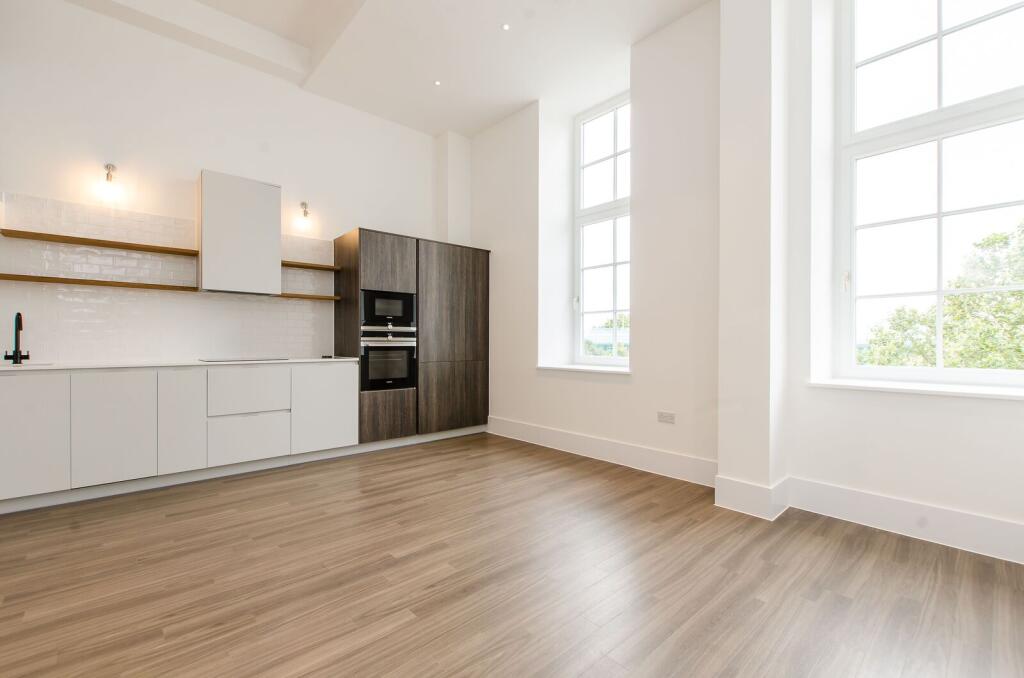 1 bed 1st Floor Flat for rent in London. From Foxtons - Shoreditch