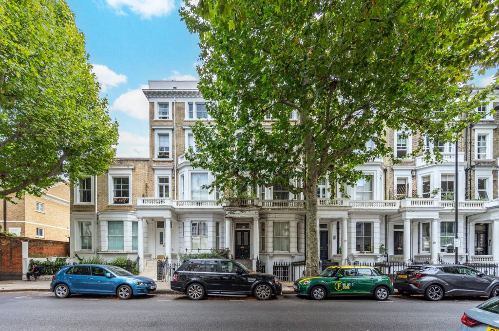 4 bed Studio for rent in London. From Foxtons - South Kensington