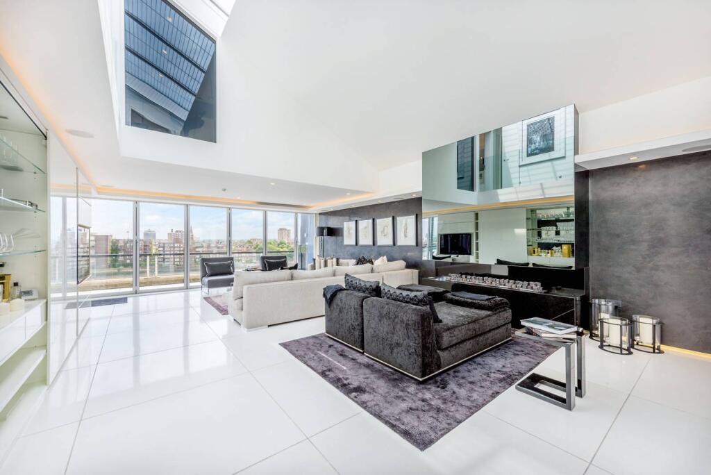 5 bed Penthouse for rent in London. From Foxtons - South Kensington
