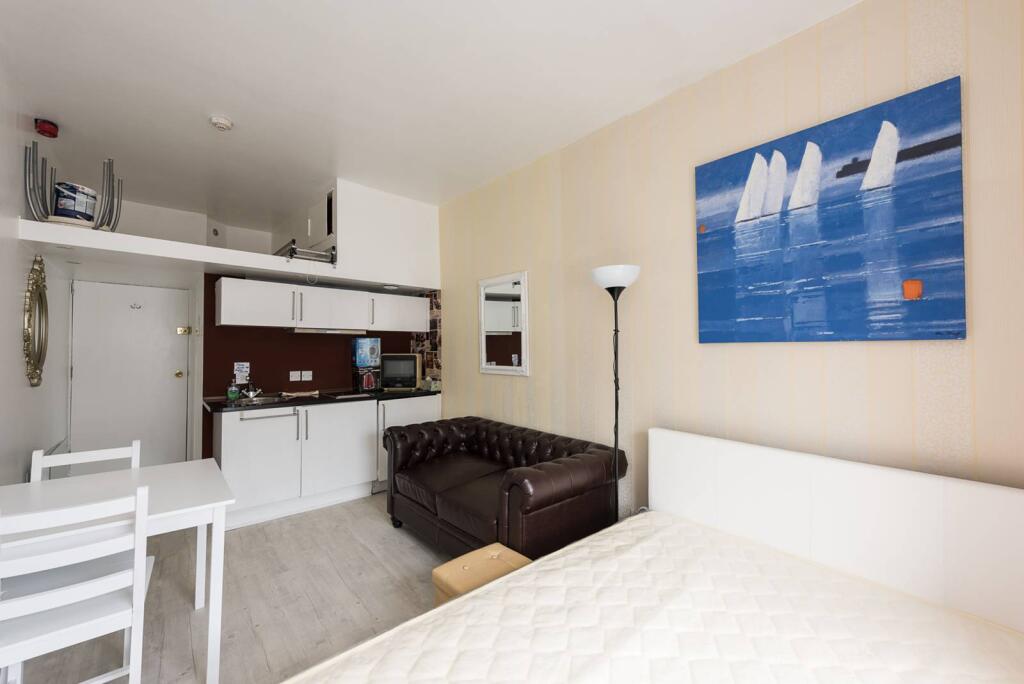 0 bed Studio for rent in London. From Foxtons - South Kensington