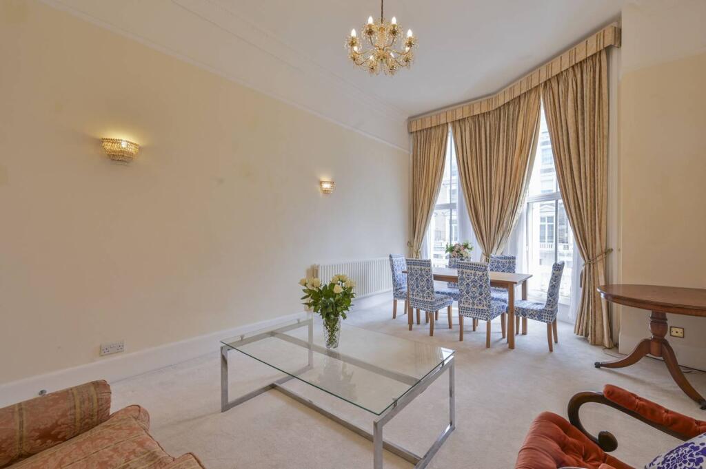 2 bed 1st Floor Flat for rent in London. From Foxtons - South Kensington