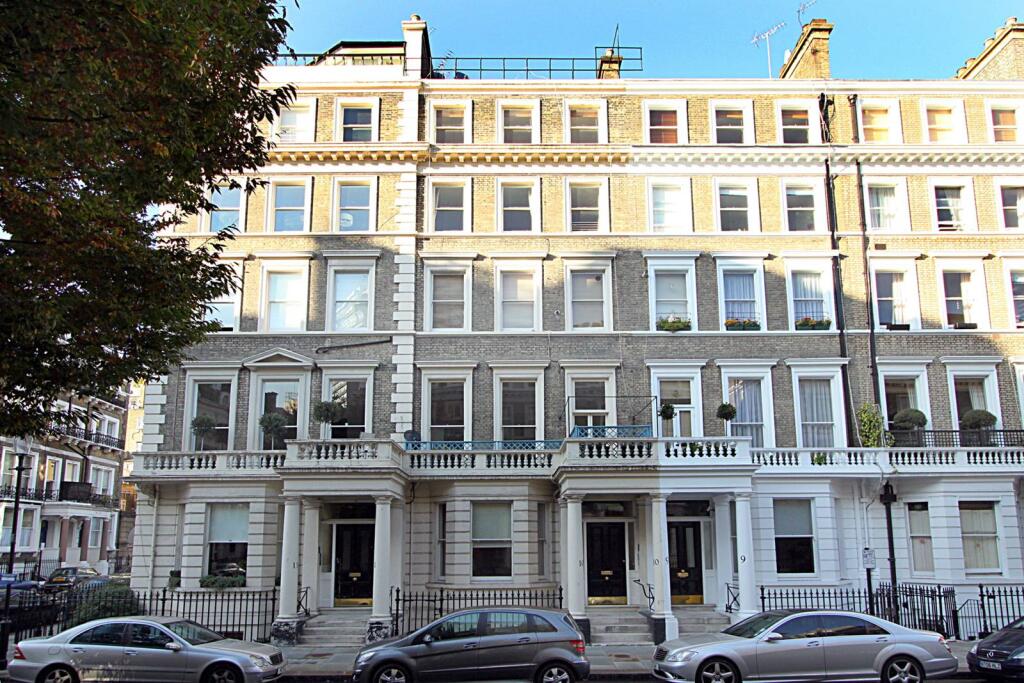 2 bed 1st Floor Flat for rent in London. From Foxtons - South Kensington