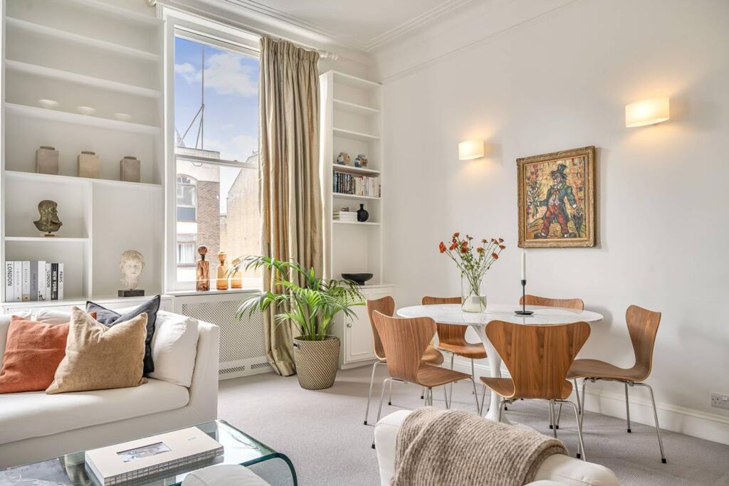 2 bed 1st Floor Flat for rent in London. From Foxtons - South Kensington