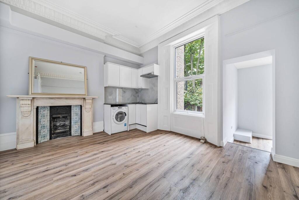0 bed Studio for rent in Kensington. From Foxtons - South Kensington