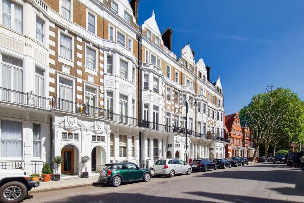 2 bed 1st Floor Flat for rent in London. From Foxtons - South Kensington